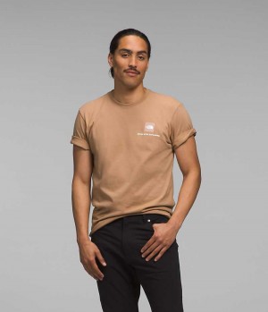 Khaki The North Face Short Sleeve Box NSE Men's T-Shirt | MALAYSIA NQEXJH