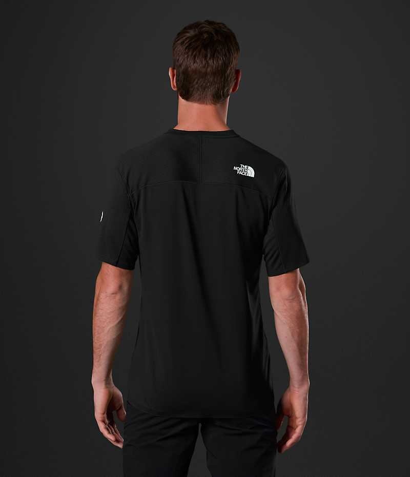 Black The North Face Summit Series Crevasse Short Sleeve Men's T-Shirt | MALAYSIA QVUFBR